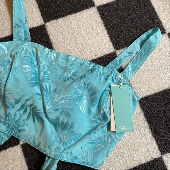 shore brand tie back cropped top - Picture 2 of 6